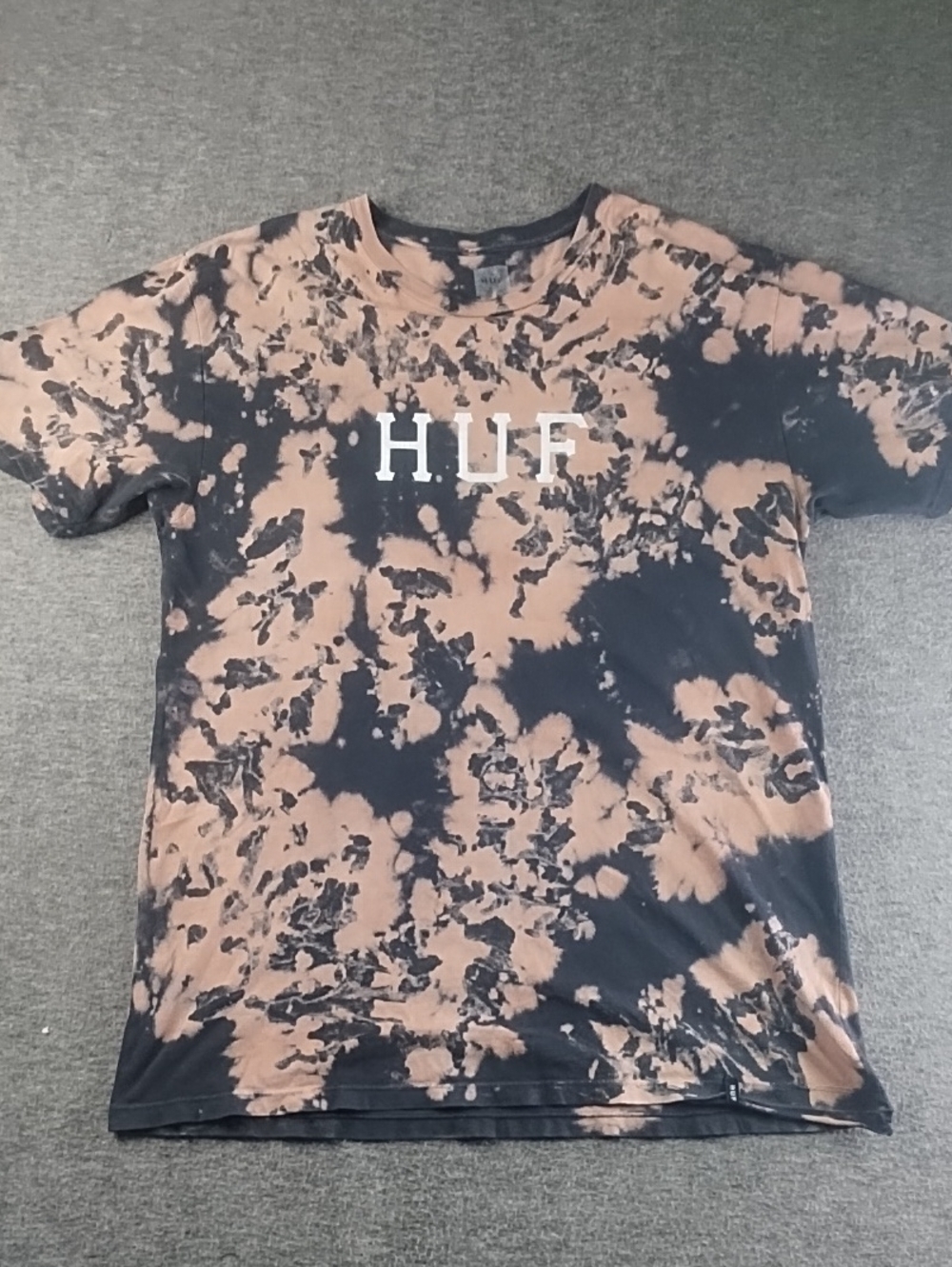 HUF Black and Tan Bleach Tie-Dye Logo Tee